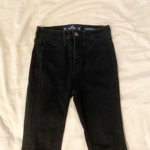 hollister high waisted black skinny jeans